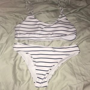 ROMWE bathing suit set